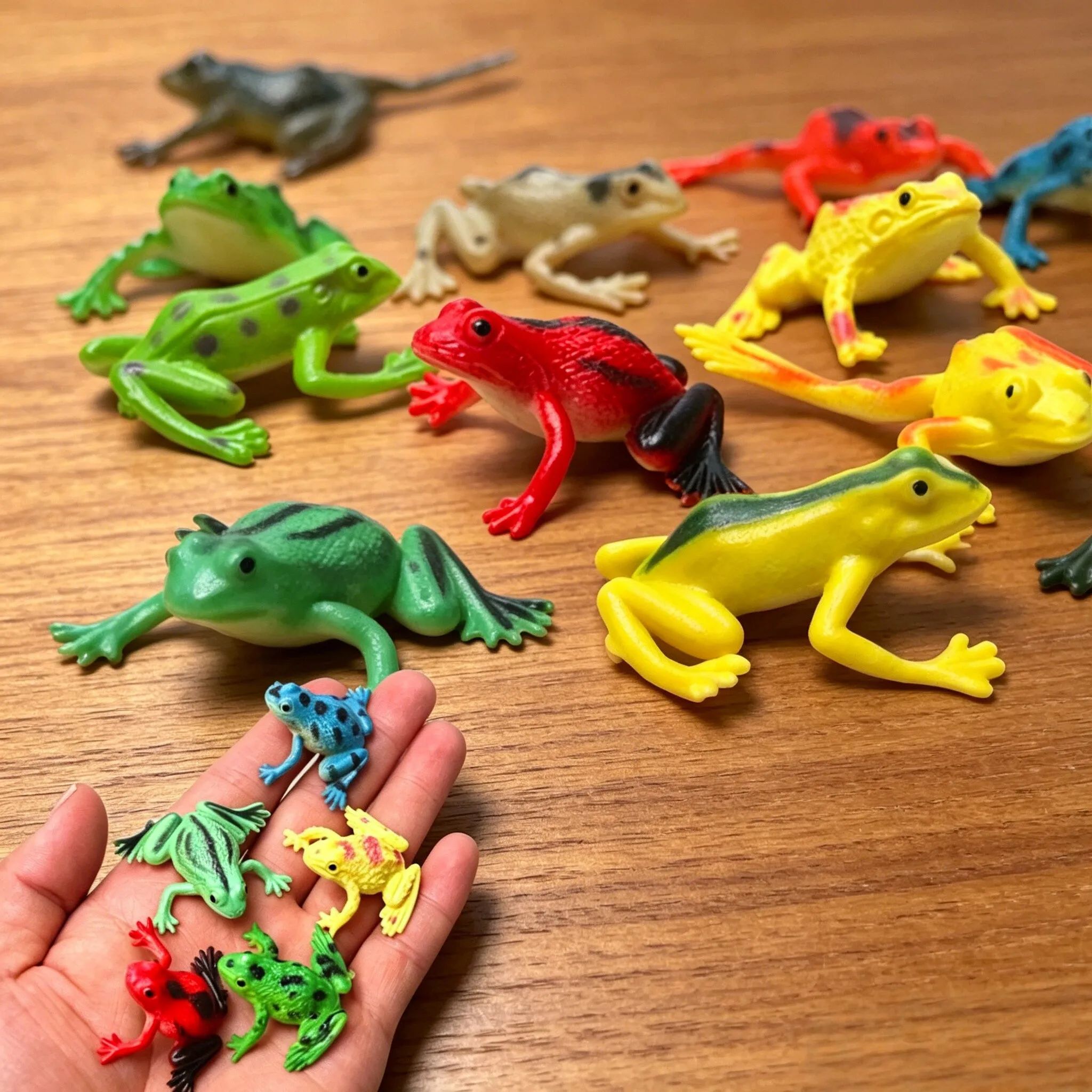 12Pcs Realistic Frogs Statue K - Hobby Is Science review and price
